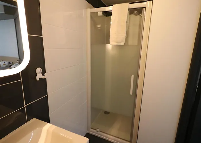 Maison Avec Terrasses à 300m De La Juno *